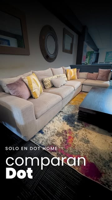 Showroom de DOT HOME con muebles de sala de alta gama